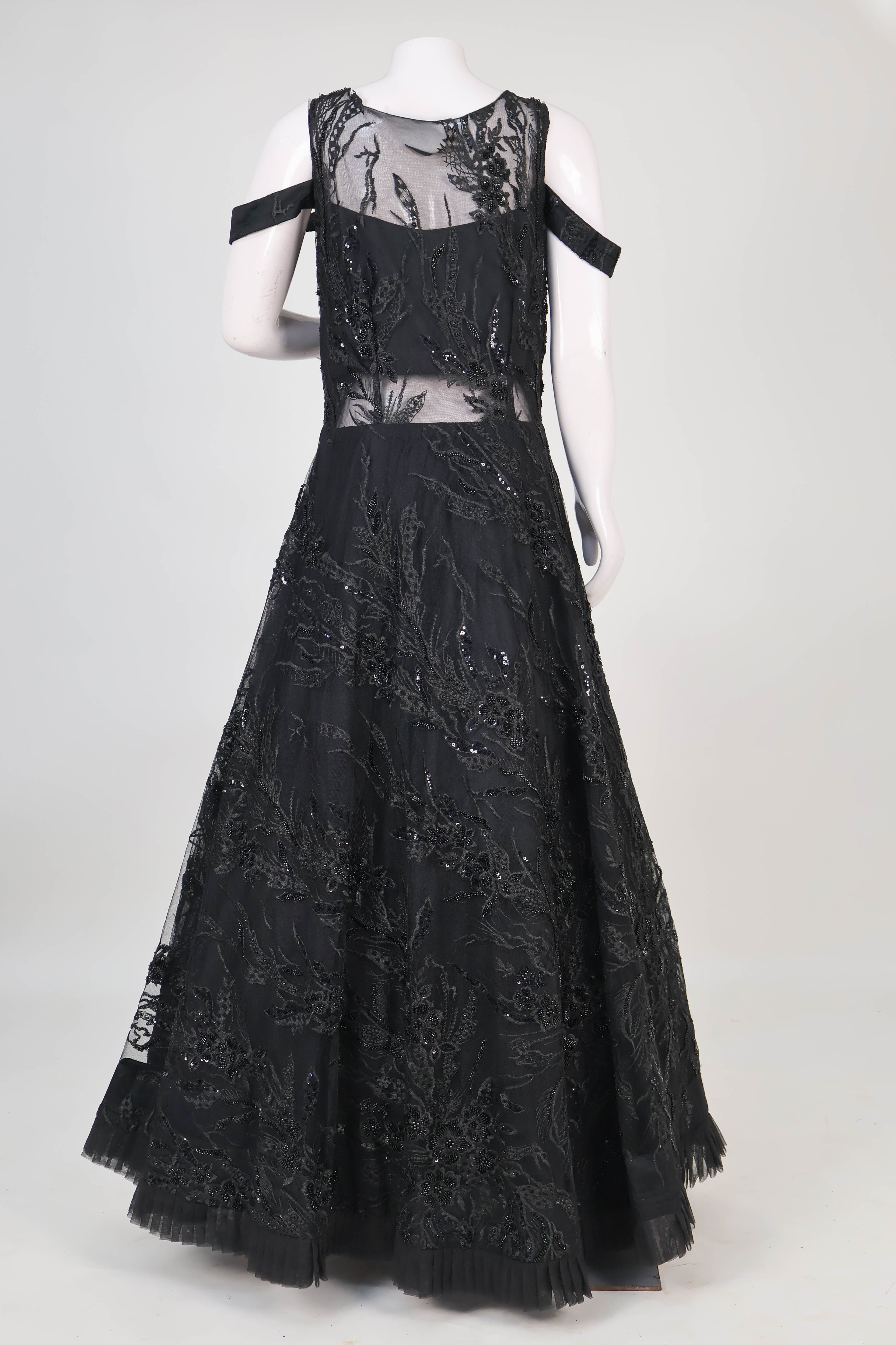 Cold-Shoulder Sequin Ball gown.