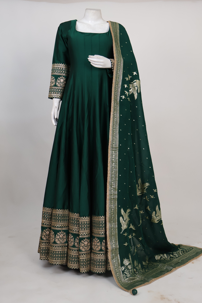 Regal Emerald Green Embroidered Gown with Dupatta